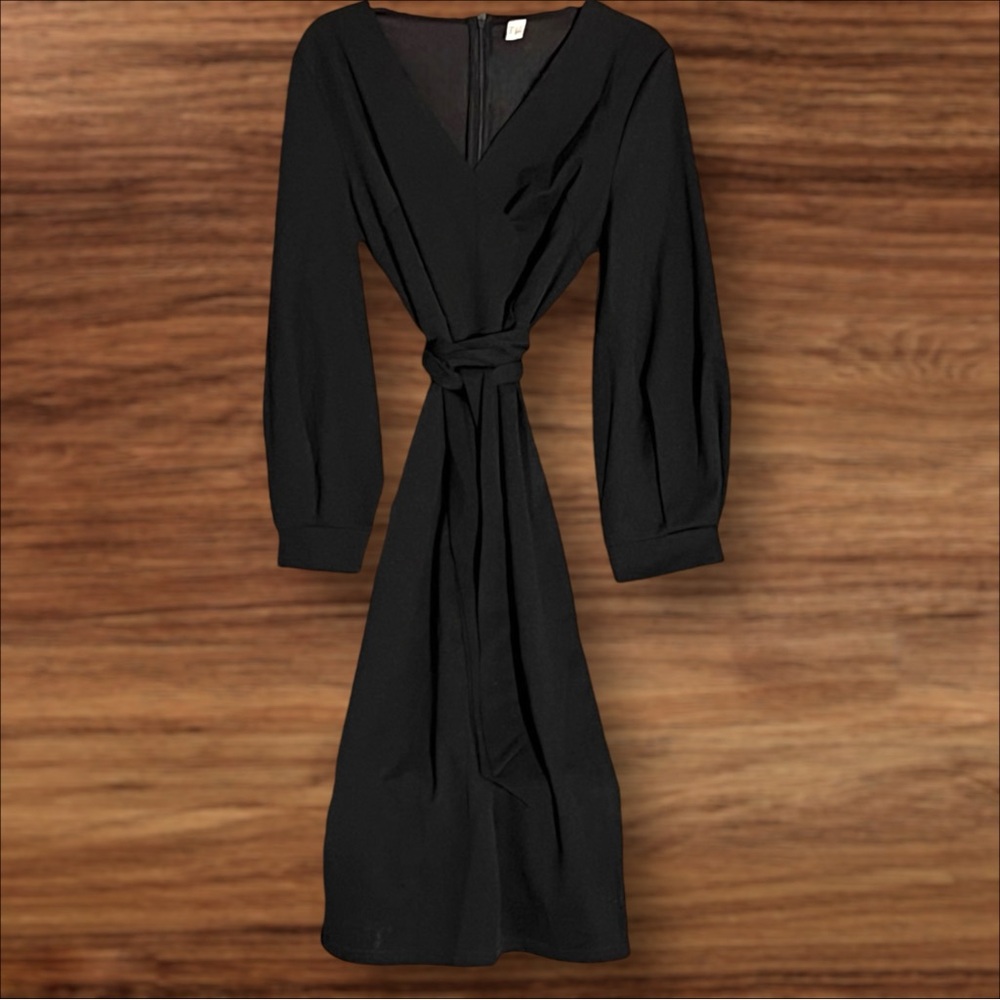 Women's Long-Sleeve Wrapped/Belted Bodycon Dress - Black- XL - Picture 5 of 11